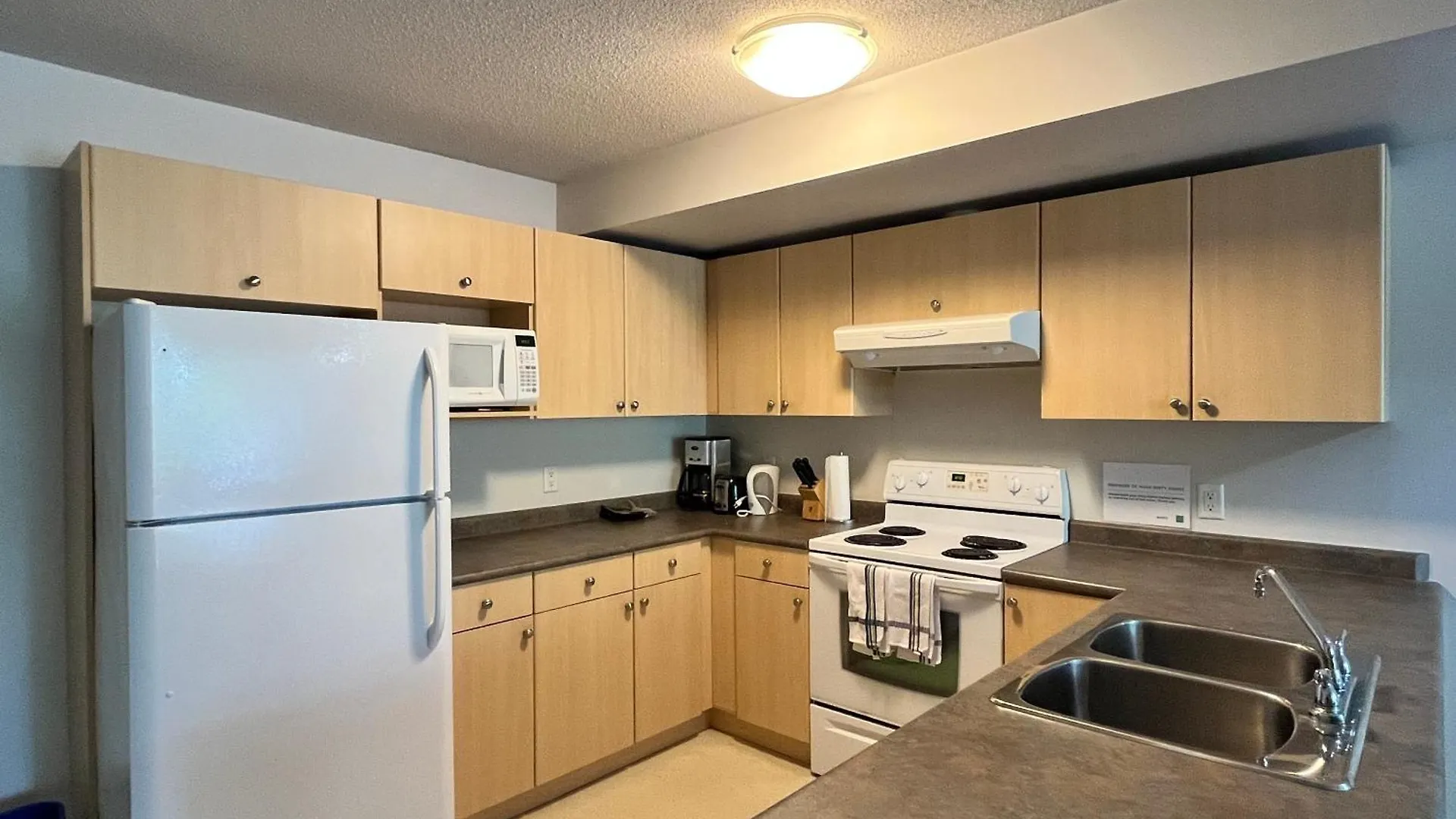 Carey Centre On Ubc Campus Apartment Vancouver