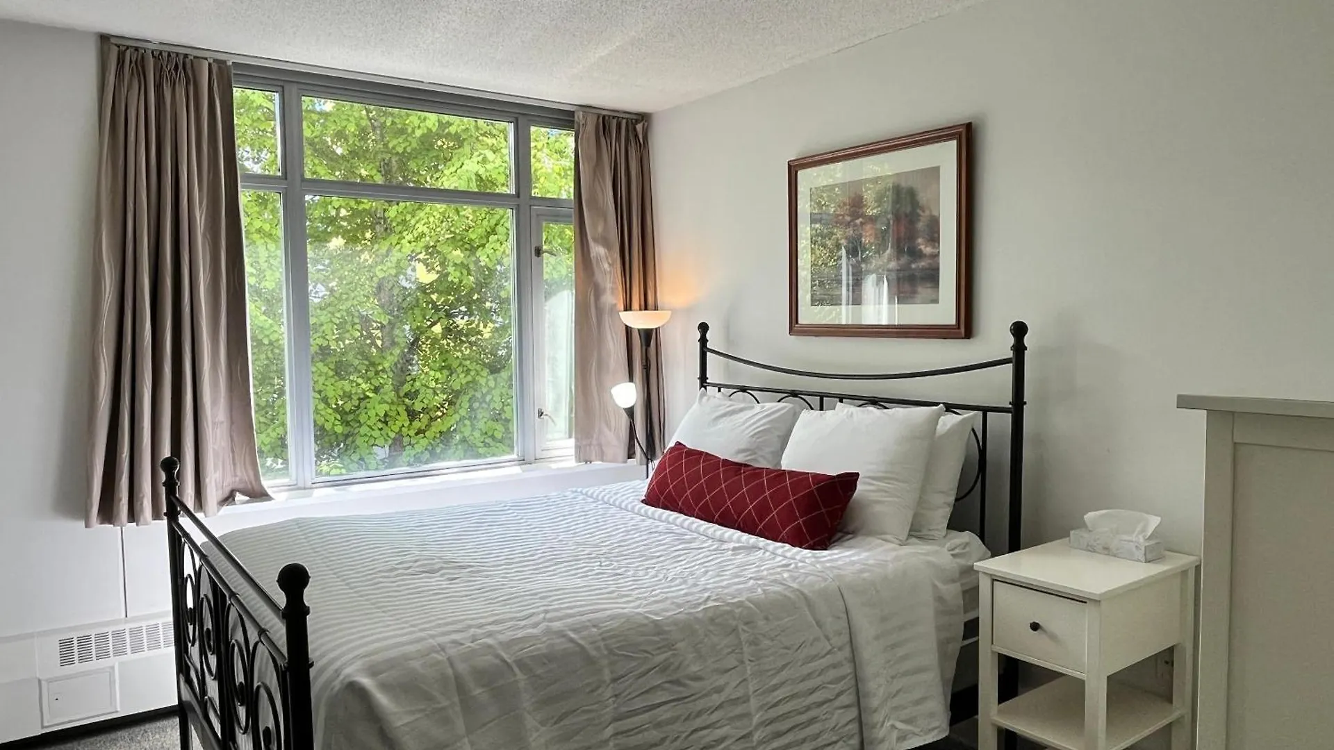 Carey Centre On Ubc Campus Apartment Vancouver Canada