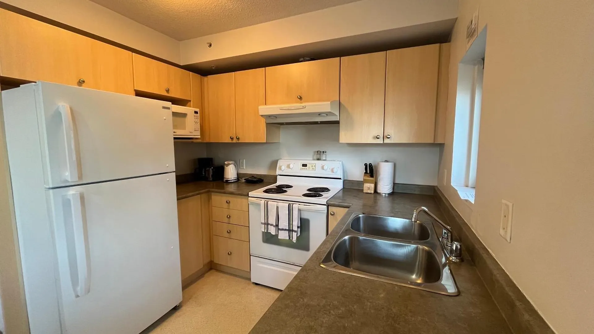 Carey Centre On Ubc Campus Apartment Vancouver